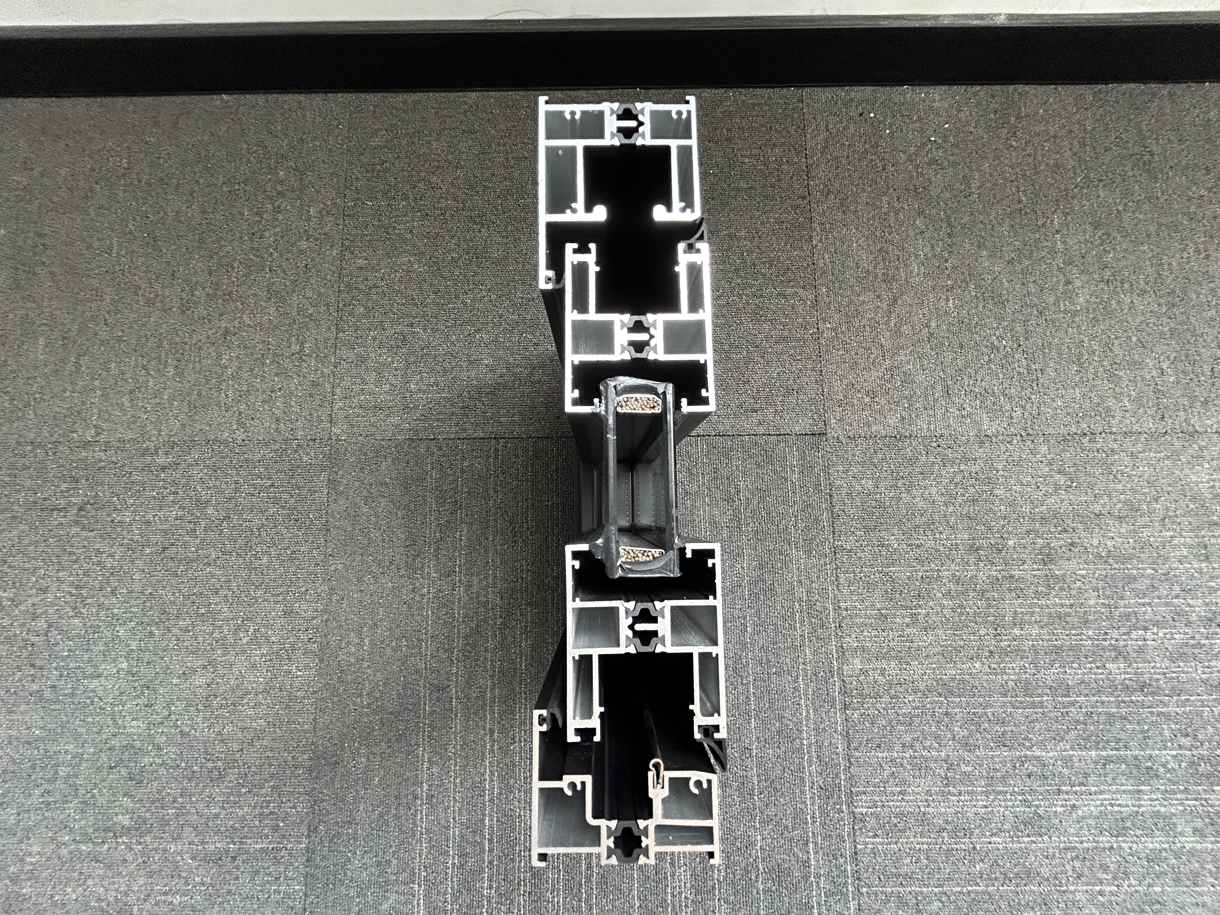 European Style High Quality Energy Efficient Thermal Break Aluminum Triple Glaze Passive House windows